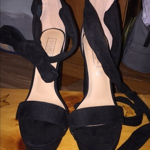 Truffle collection black heels